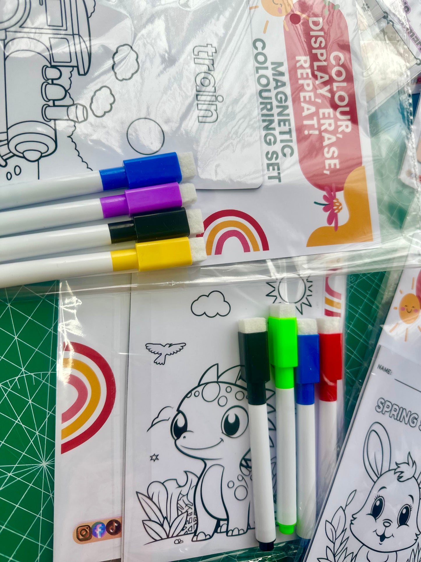 Kids reusable magnetic coloring set, learning toys, kids activity, handcrafted in Dunedin, New Zealand – FridgeIT Moments